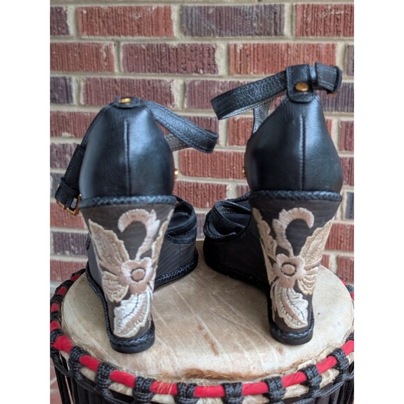 J VINCENT Wedge Leather Sandals -Floral Embroidered-Black- Size 10M - Picture 4 of 12